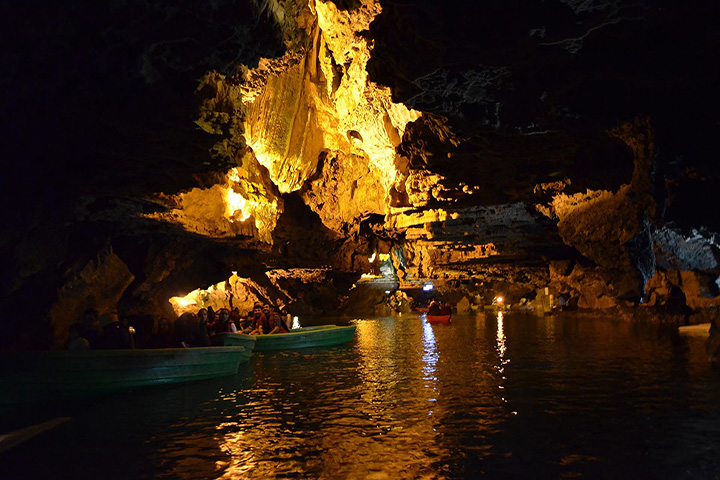 Ali Sadr Cave