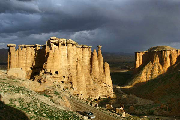 Behestan Castle in Zanjan