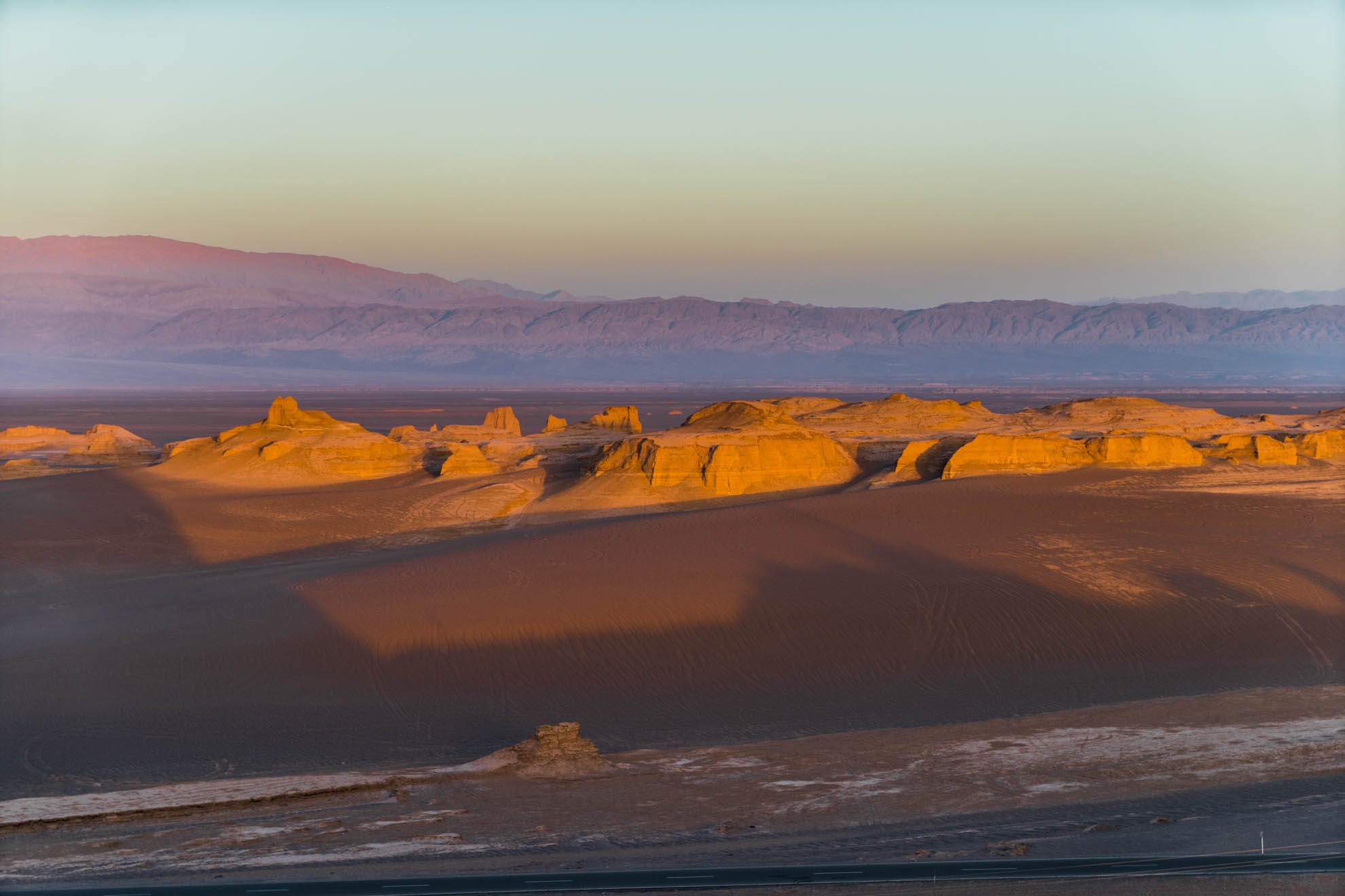 Shahdad Kalouts Desert